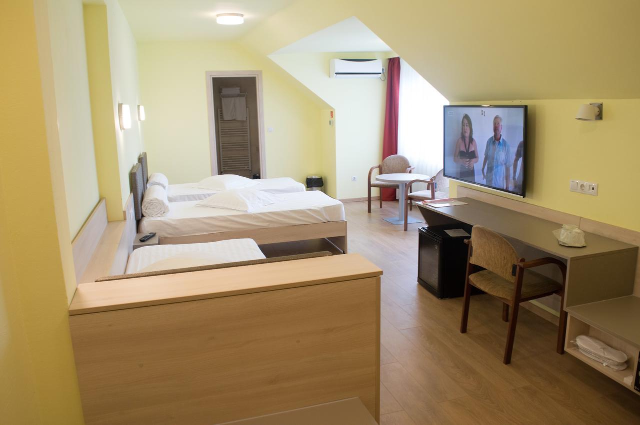 Vila Rosa 2 Hotel Cluj-Napoca Luaran gambar