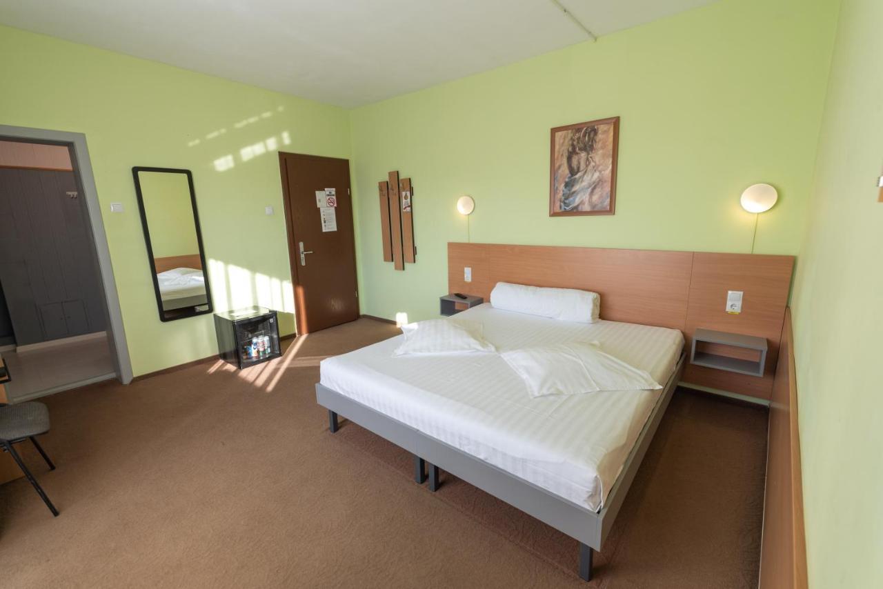 Vila Rosa 2 Hotel Cluj-Napoca Luaran gambar
