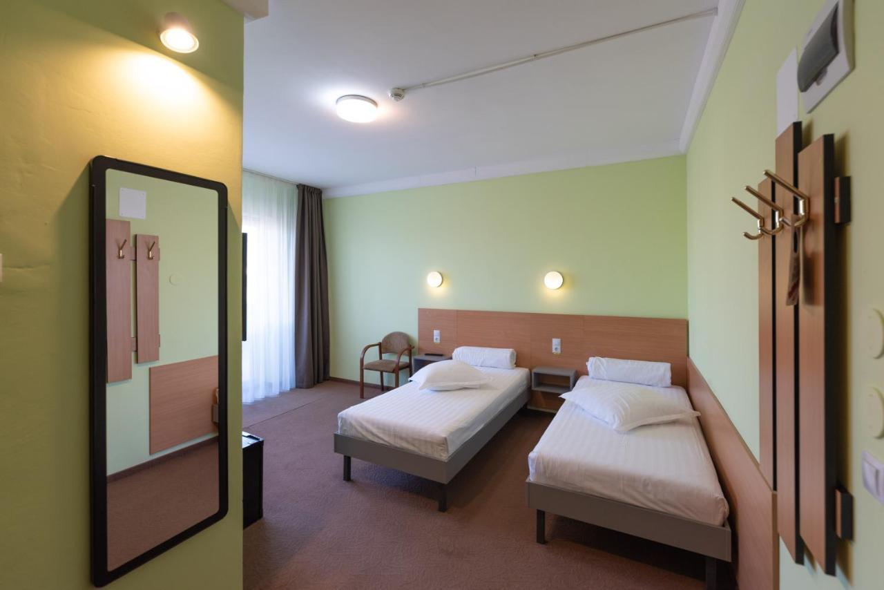 Vila Rosa 2 Hotel Cluj-Napoca Luaran gambar